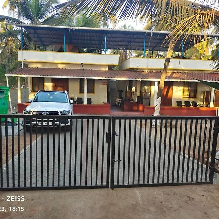 His Grace Sea View Cottages - Private Beach At Malpe Udupi Exterior photo